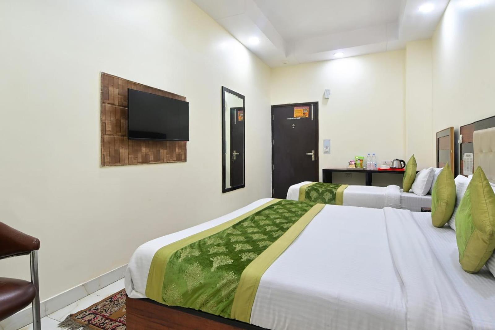 Hotel Emporio View - New Delhi Railway Station - Paharganj Ngoại thất bức ảnh