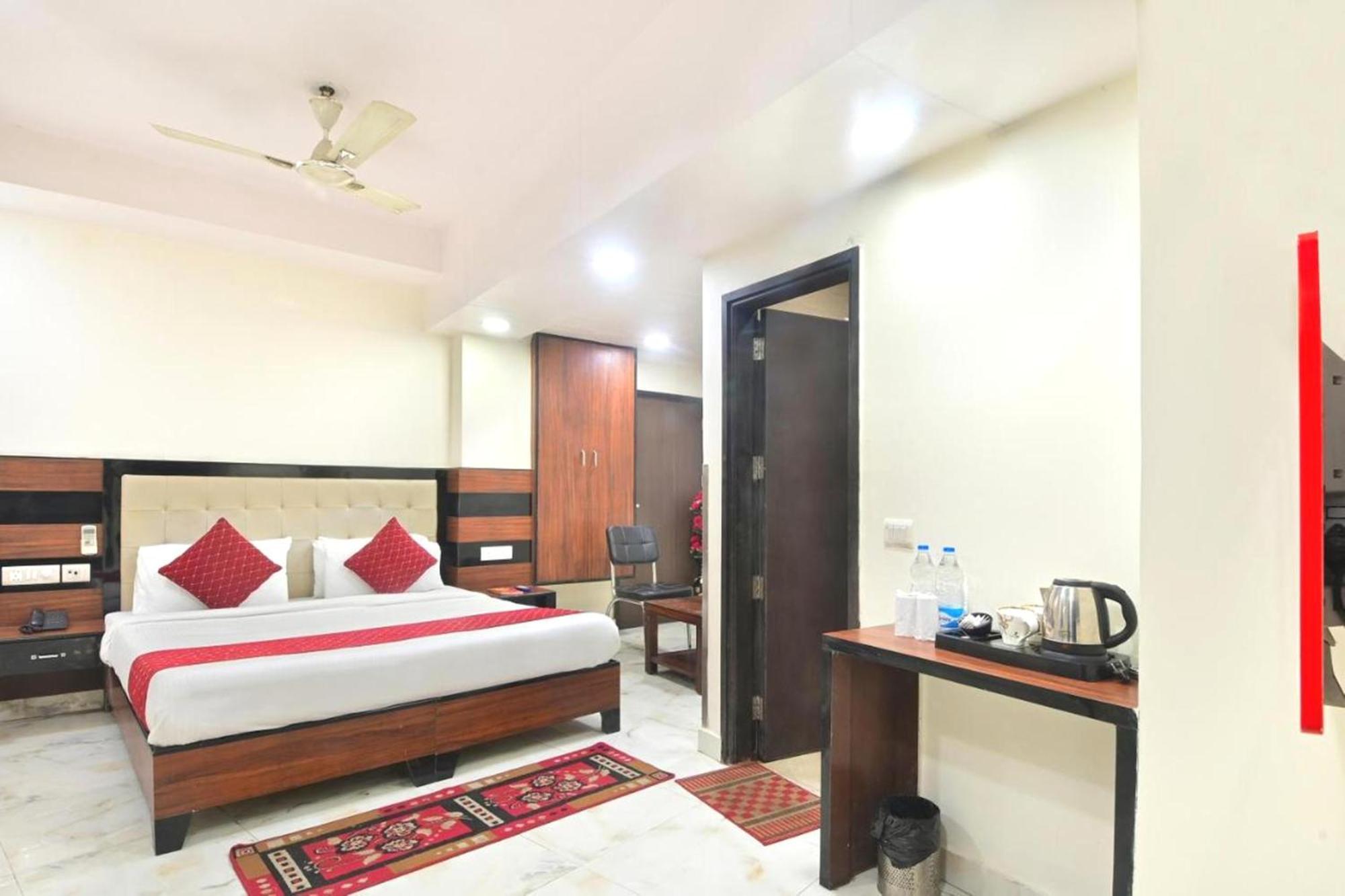 Hotel Emporio View - New Delhi Railway Station - Paharganj Ngoại thất bức ảnh